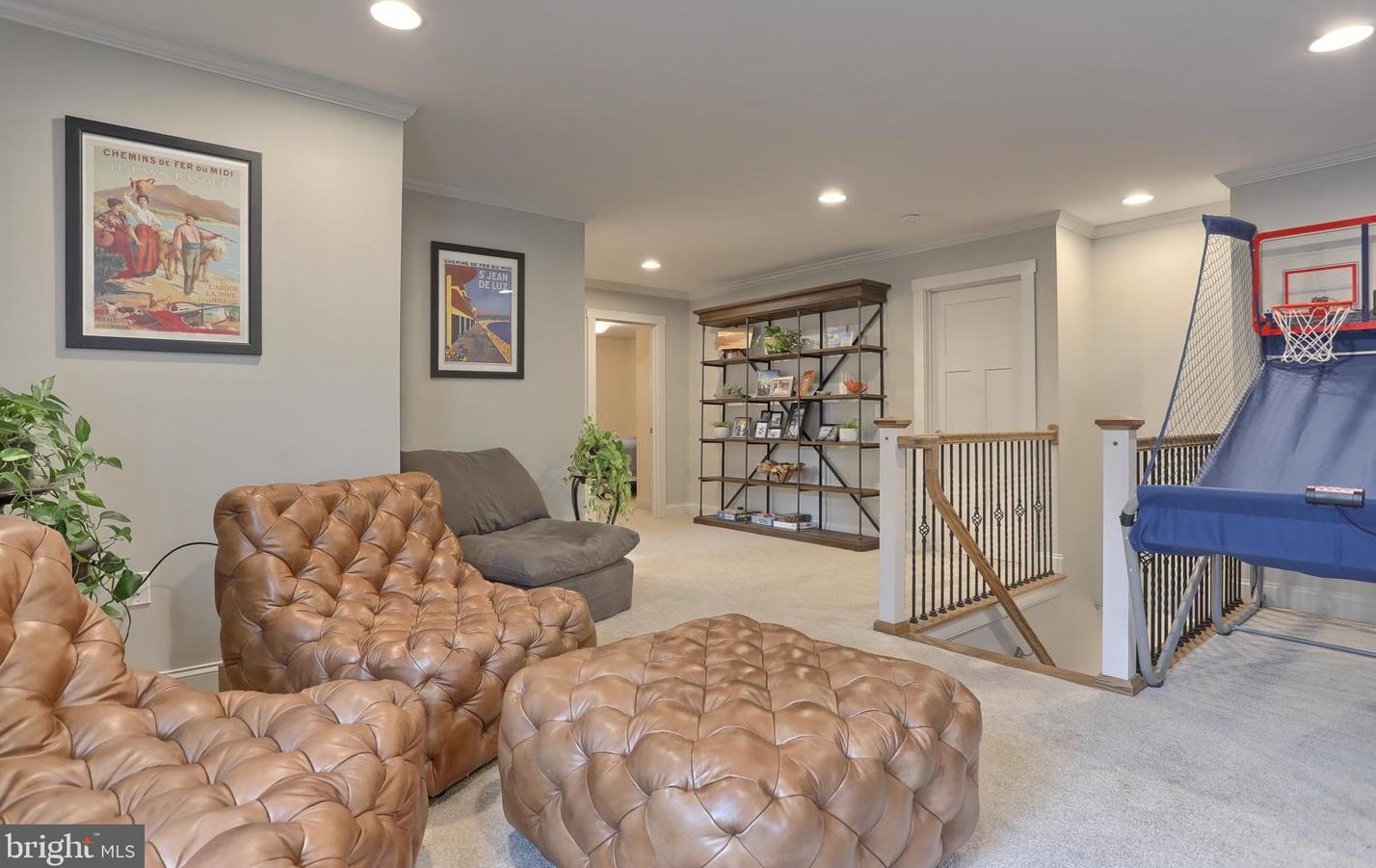 245 Maple Ave, Swatara PA  17033-1549 exterior