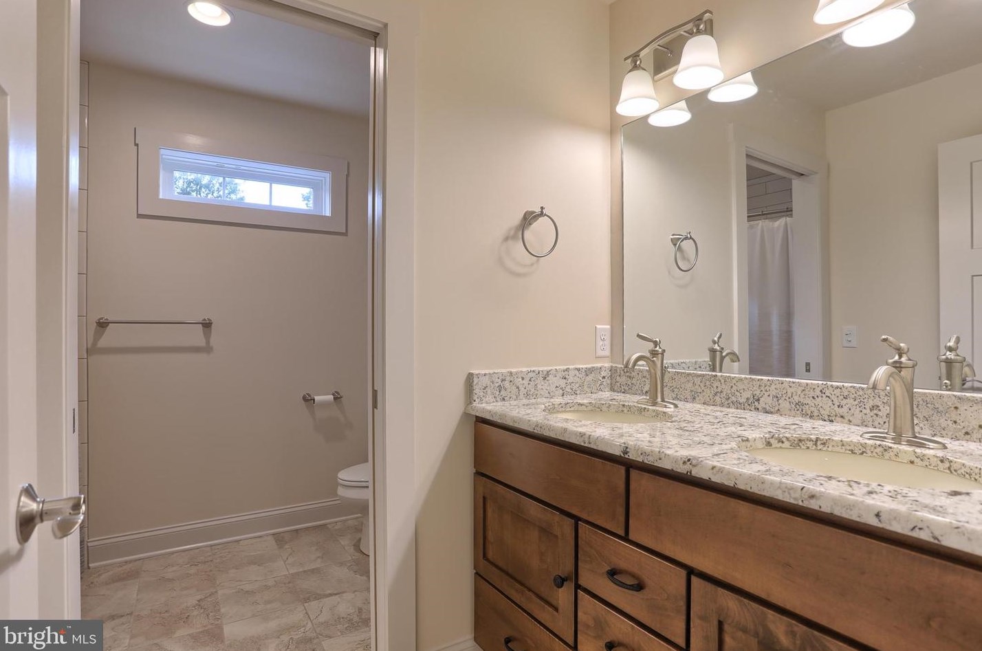 245 Maple Ave, Swatara PA  17033-1549 exterior