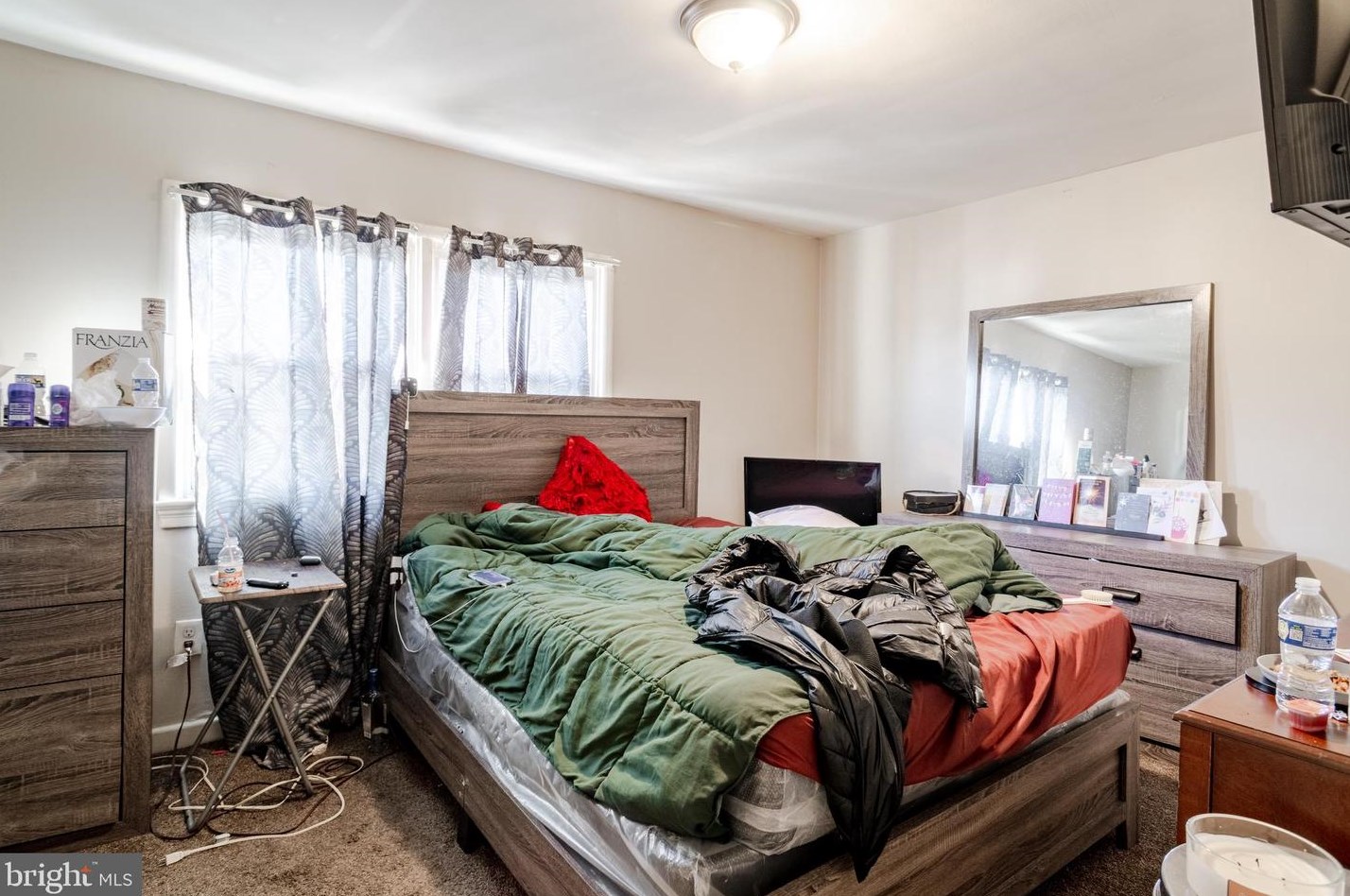 2462 Brookwood St, Harrisburg PA  17104-2111 exterior