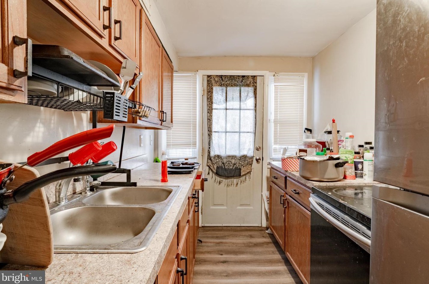 2462 Brookwood St, Harrisburg PA  17104-2111 exterior