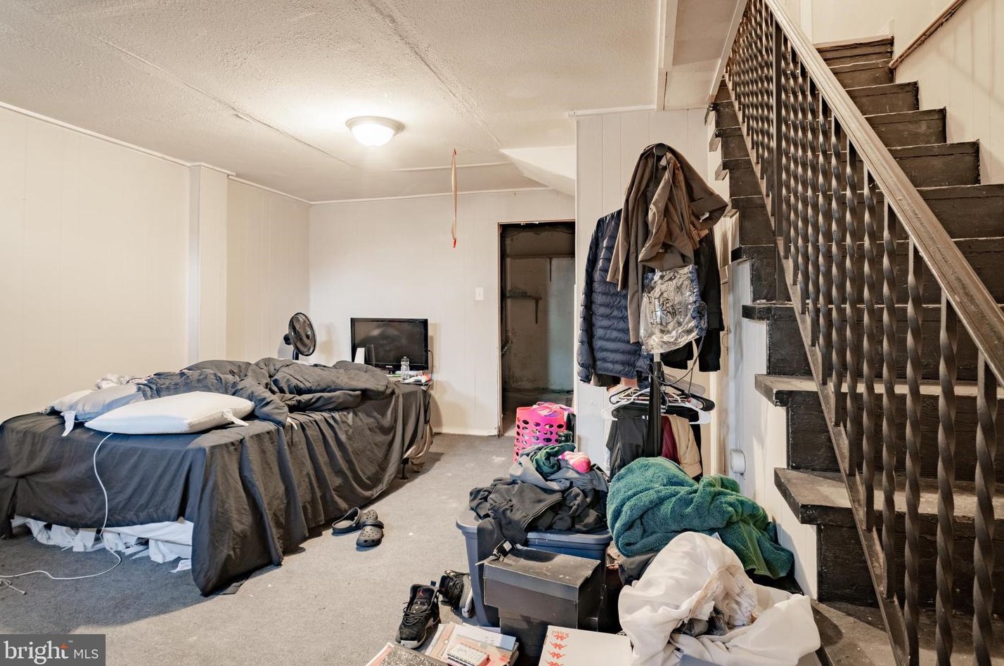 2462 Brookwood St, Harrisburg PA  17104-2111 exterior