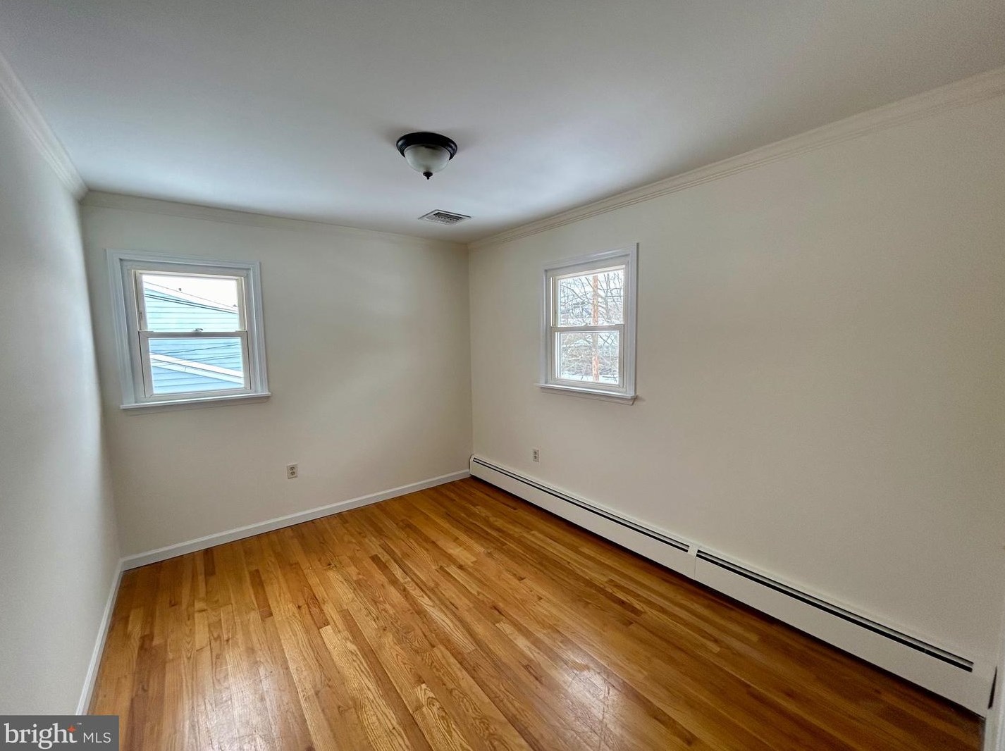 302 Hickory Hill Ter, Harrisburg PA  17109-1222 exterior