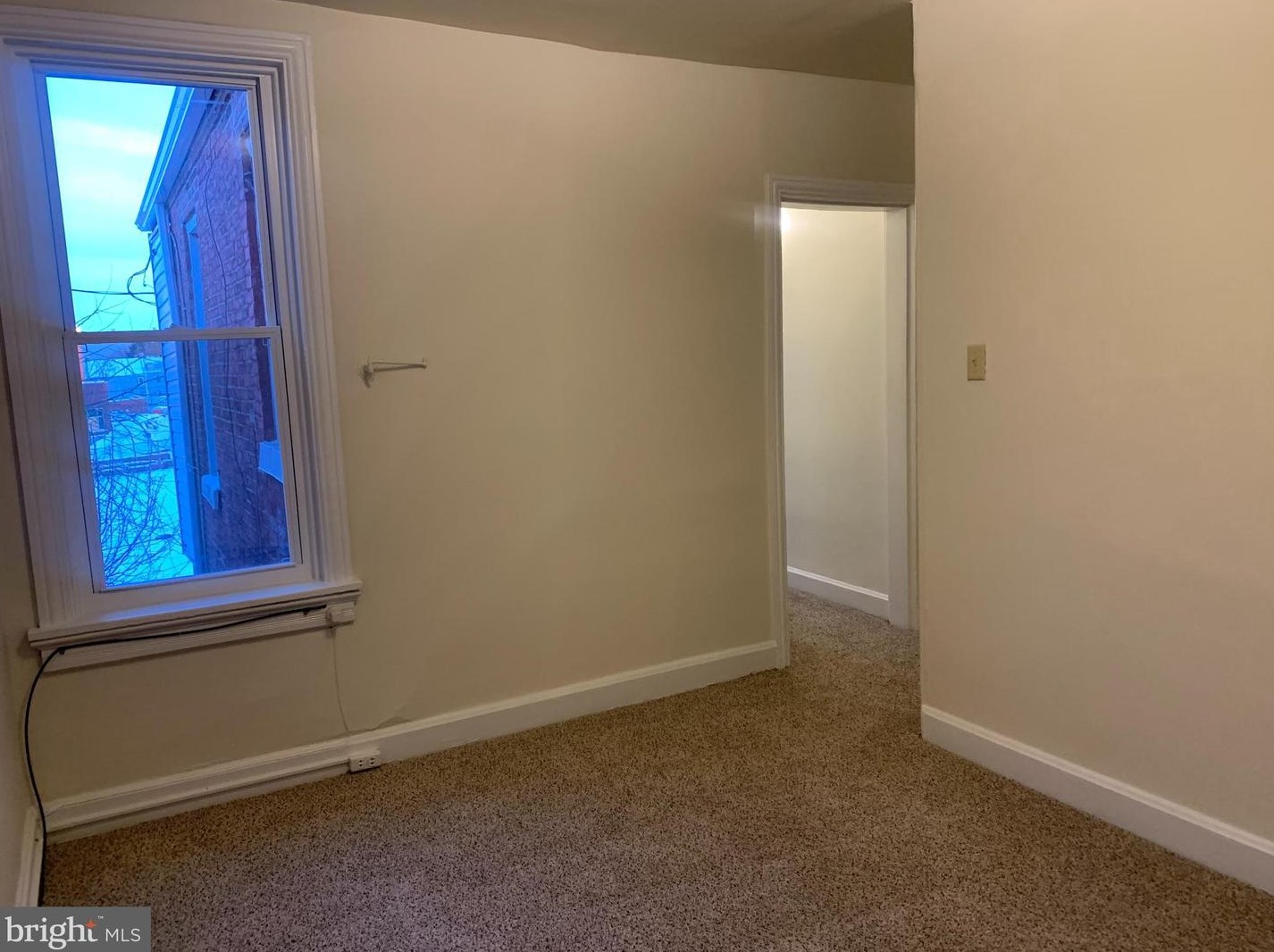 613 Peffer St, Harrisburg PA  17102-1025 exterior