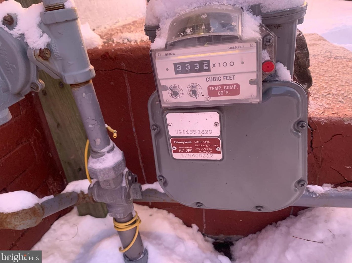 613 Peffer St, Harrisburg PA  17102-1025 exterior