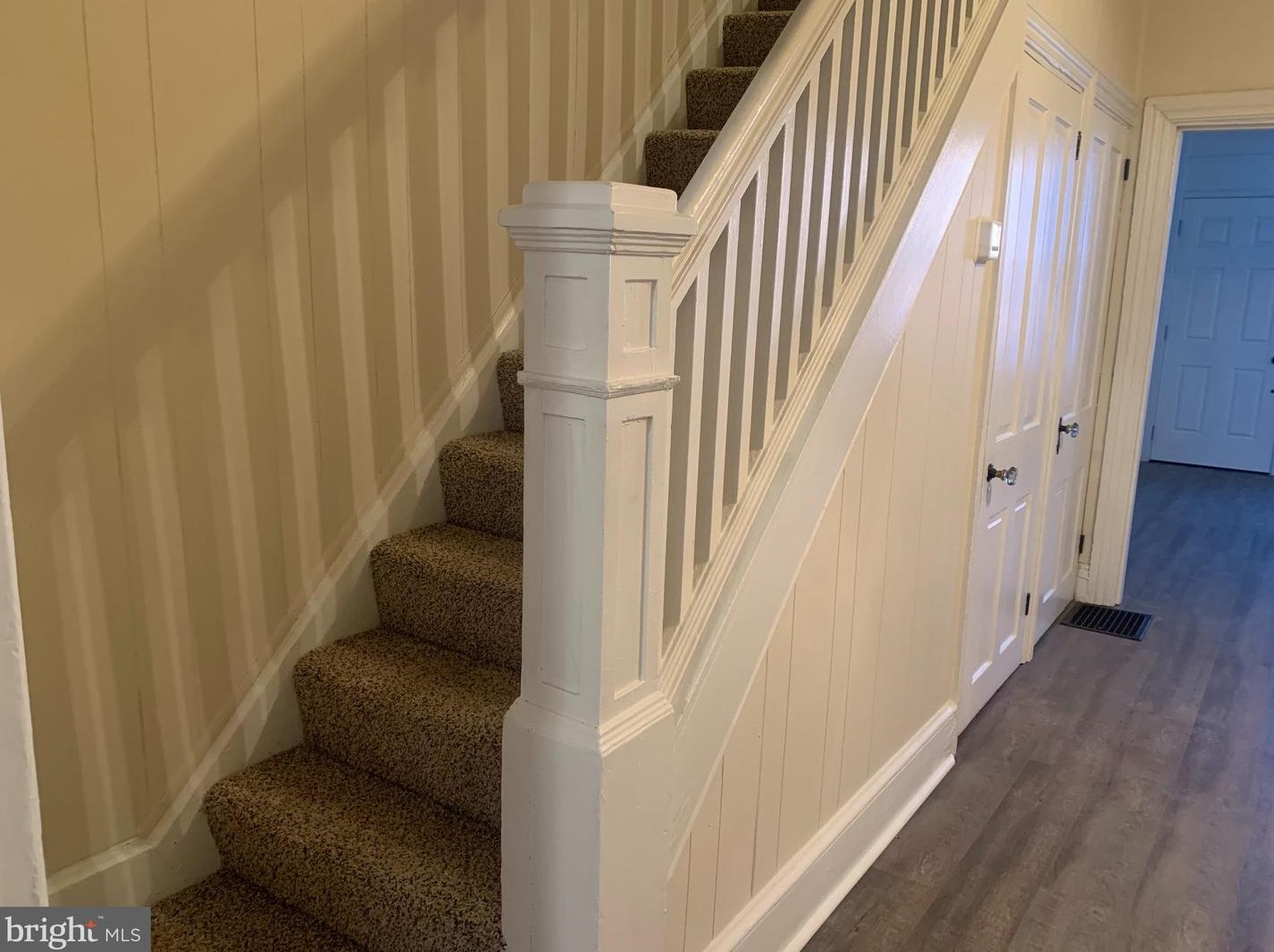 613 Peffer St, Harrisburg PA  17102-1025 exterior