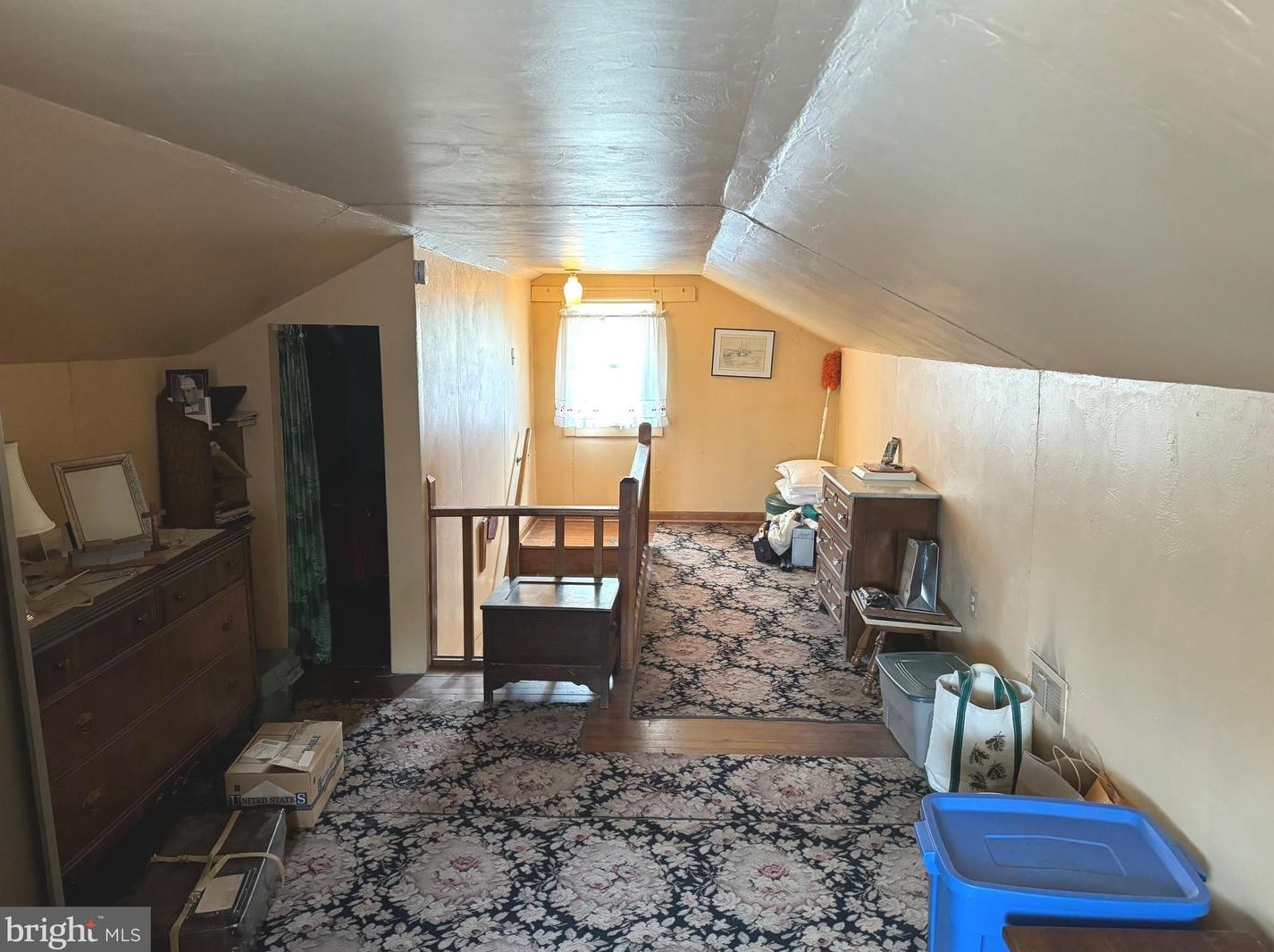 5004 Locust Ln, Harrisburg PA  17109-4521 exterior