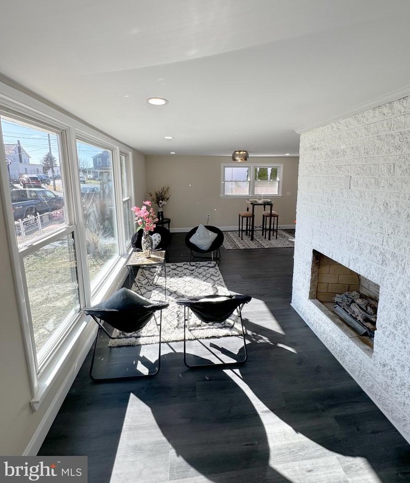 531 Bessemer St, Harrisburg PA  17113-1853 exterior