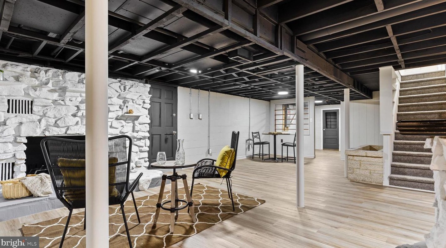 153 Alva Dr, Harrisburg PA  17112-3711 exterior