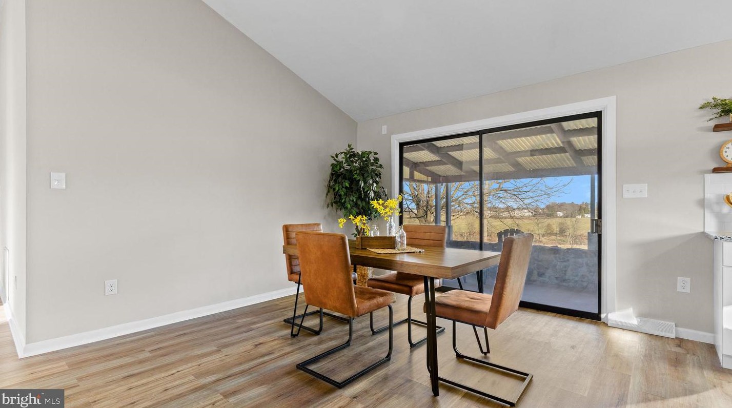 153 Alva Dr, Harrisburg PA  17112-3711 exterior