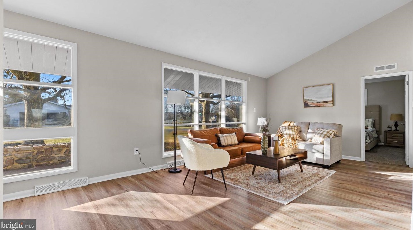 153 Alva Dr, Harrisburg PA  17112-3711 exterior