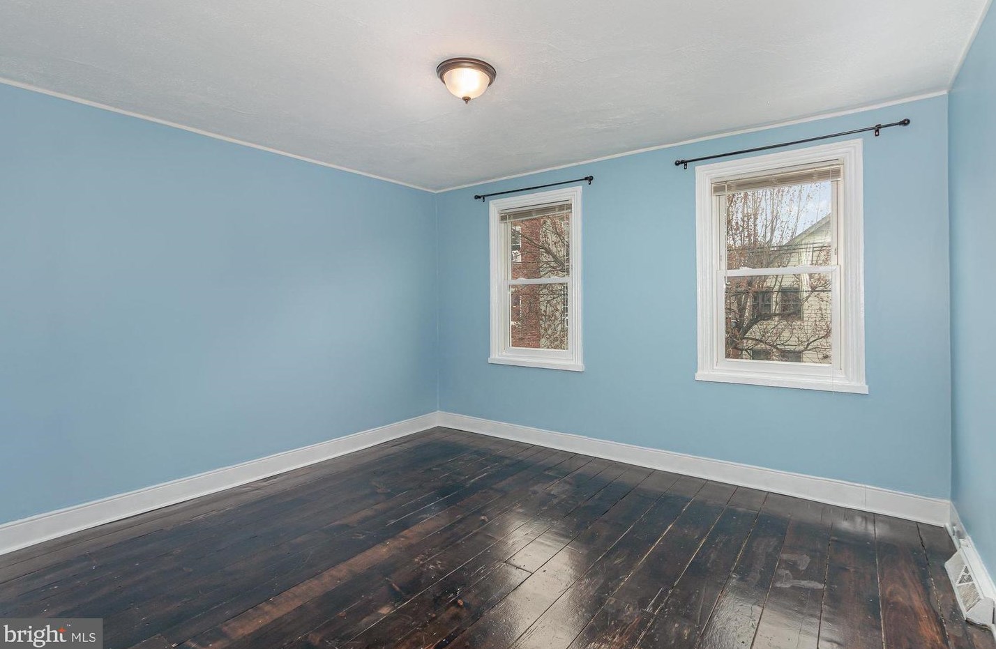 1317 Penn St, Harrisburg PA  17102-2649 exterior