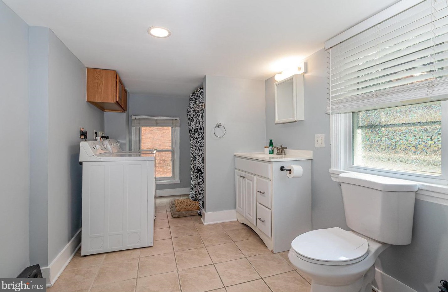 1317 Penn St, Harrisburg PA  17102-2649 exterior