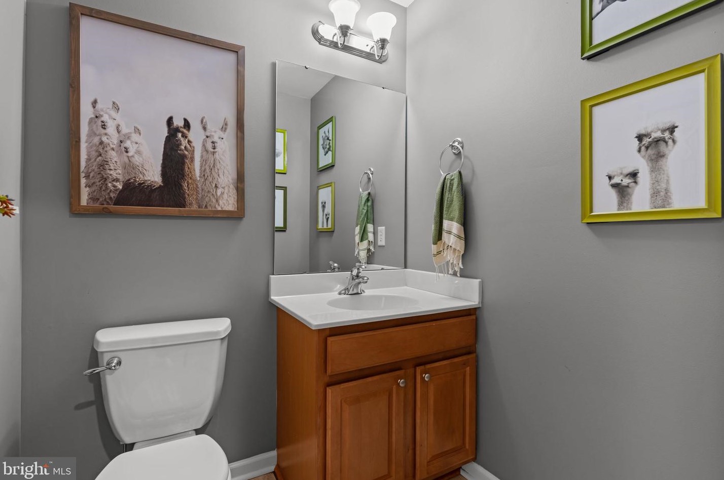 206 Mapleton Dr, Harrisburg PA  exterior