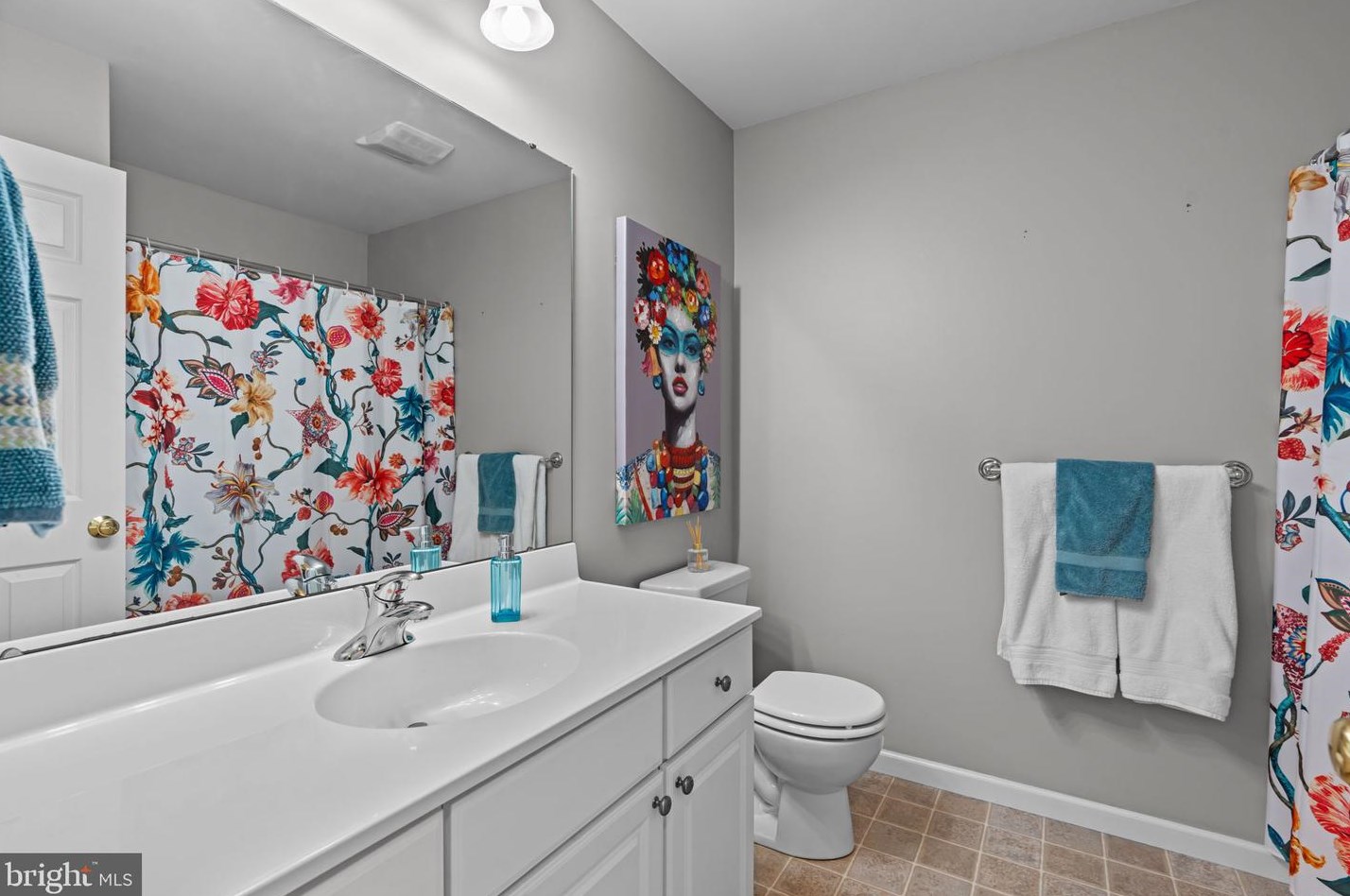 206 Mapleton Dr, Harrisburg PA  exterior