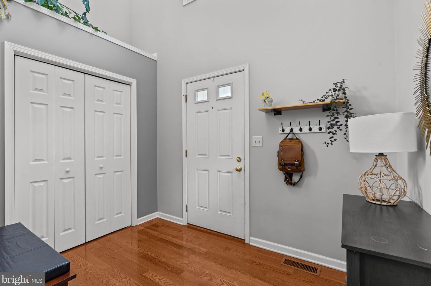 206 Mapleton Dr, Harrisburg PA  17112-3637 exterior