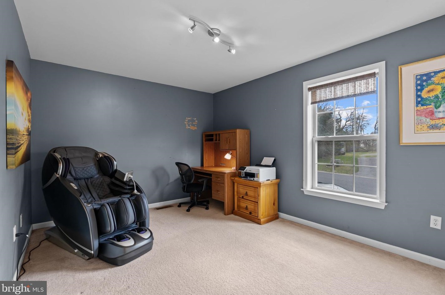 206 Mapleton Dr, Harrisburg PA  exterior