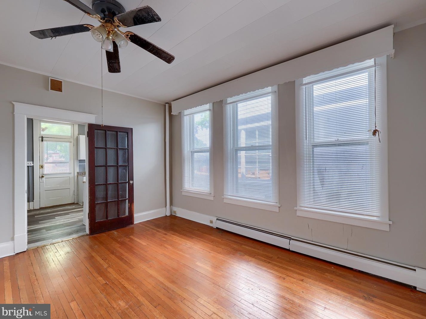 2214 3 St, Harrisburg PA  17110-1813 exterior
