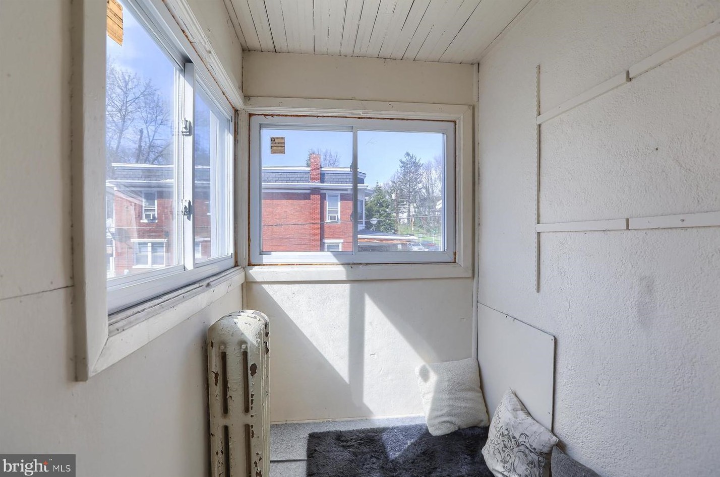 2624 Derry St, Harrisburg PA  17111-1146 exterior