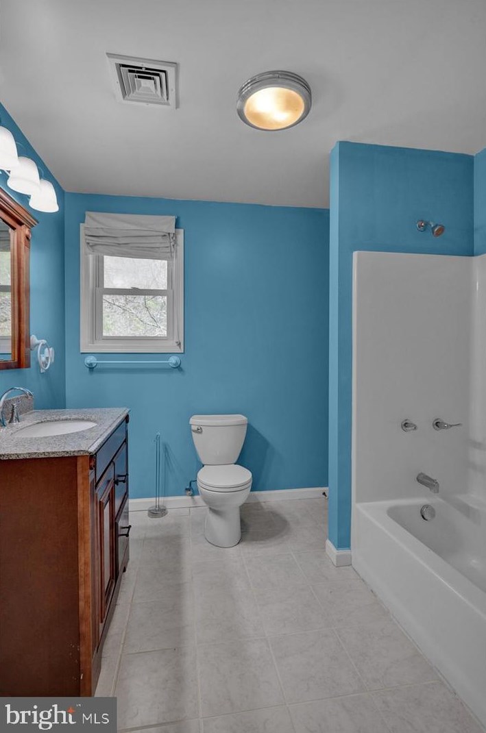 629 Bullfrog Valley Rd, Hummelstown PA  17036-9743 exterior