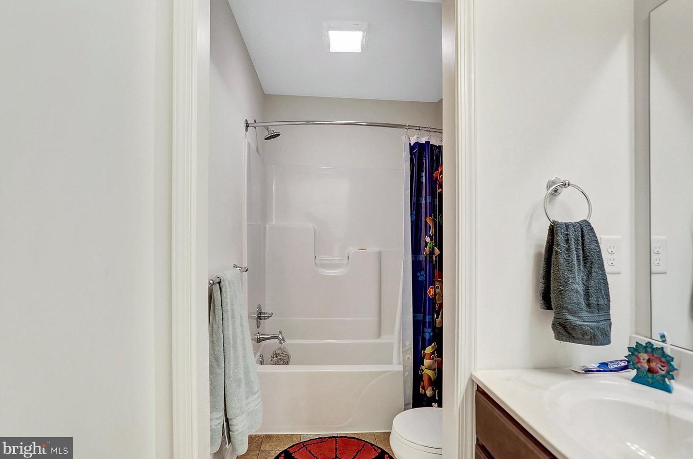 2228 Northview Ln, Harrisburg PA 17110-3913 exterior