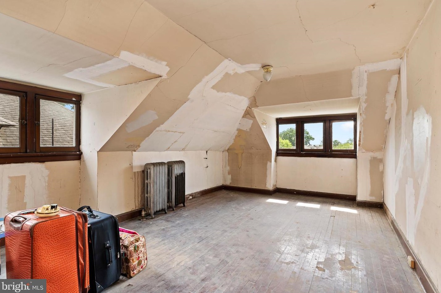 2244 3rd St, Harrisburg PA  17110-1813 exterior