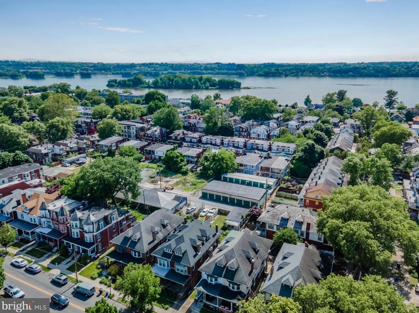 2244 3rd St, Harrisburg PA  17110-1813 exterior