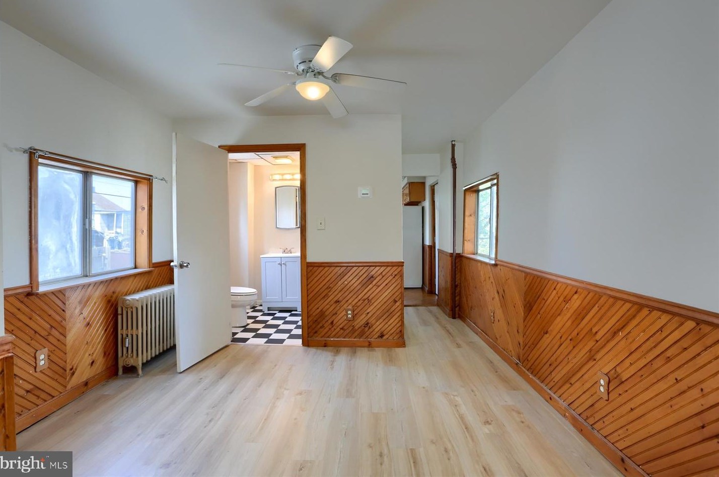 223 Locust St, Harrisburg PA  17113-2333 exterior