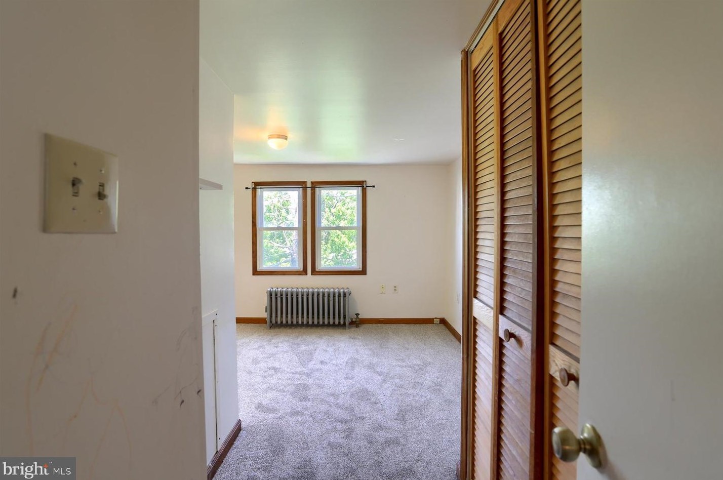 223 Locust St, Harrisburg PA  17113-2333 exterior