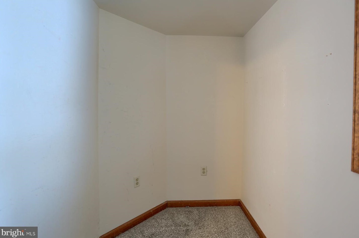 223 Locust St, Harrisburg PA  17113-2333 exterior