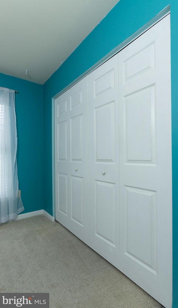 320 Woodland Vw Ct, Harrisburg PA  17110-3938 exterior