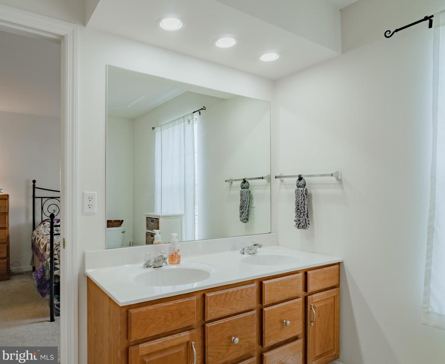 339 Buckley Dr, Harrisburg PA  17112-2729 exterior