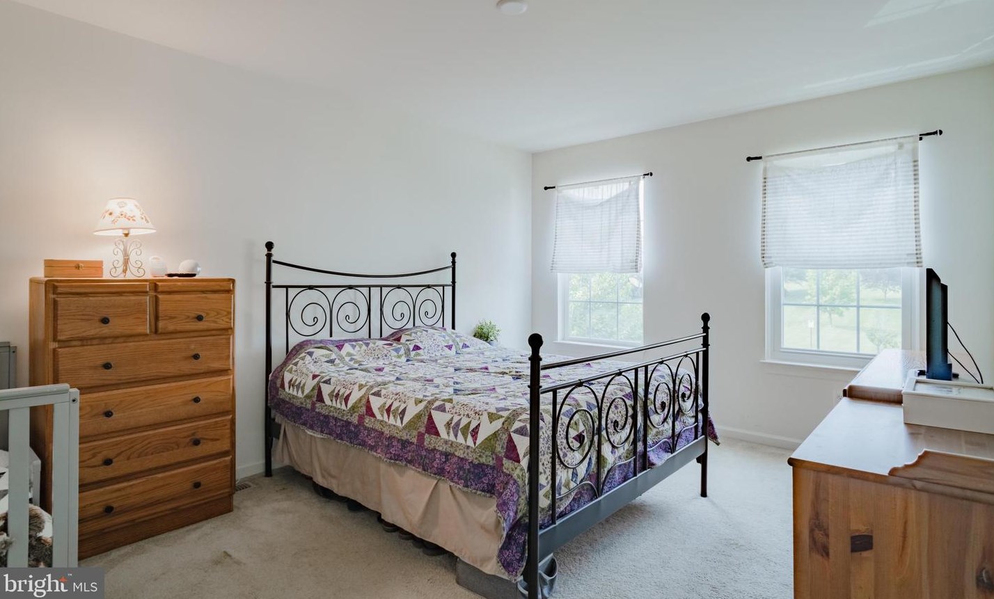 339 Buckley Dr, Harrisburg PA  17112-2729 exterior