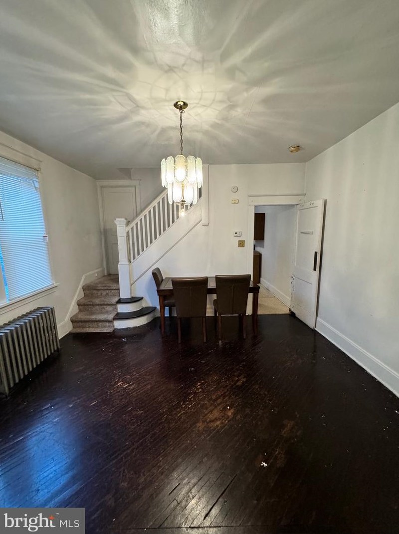 1855 Holly St, Harrisburg PA  17104-1201 exterior