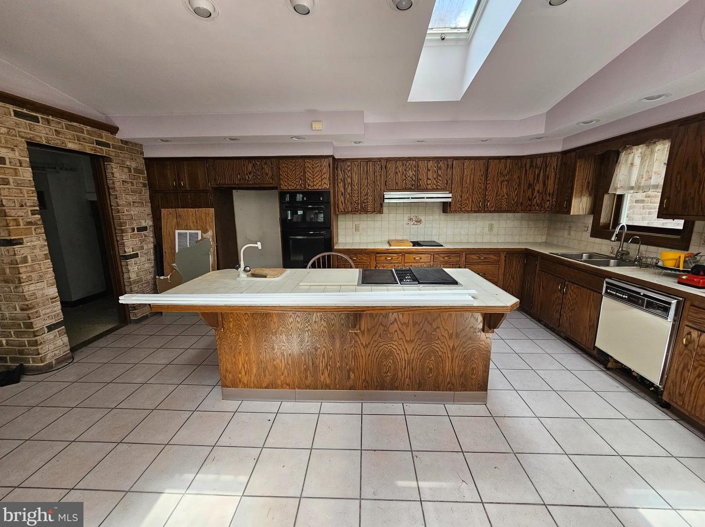 752 Nyes Rd, Hummelstown PA 17036-8688 exterior