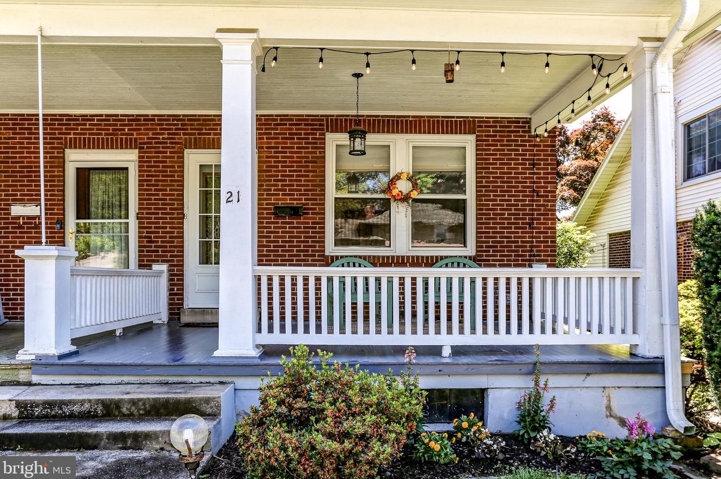 21 30th St, Harrisburg PA  17103-1921 exterior