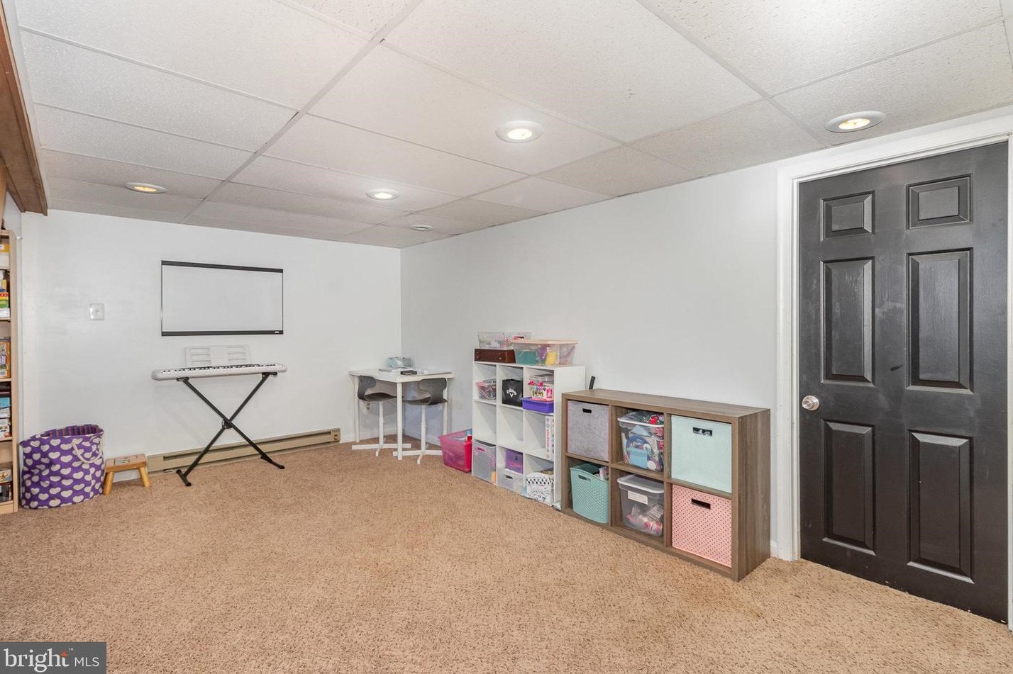 5727 Meadowbrook Dr, Harrisburg PA  17112-3138 exterior