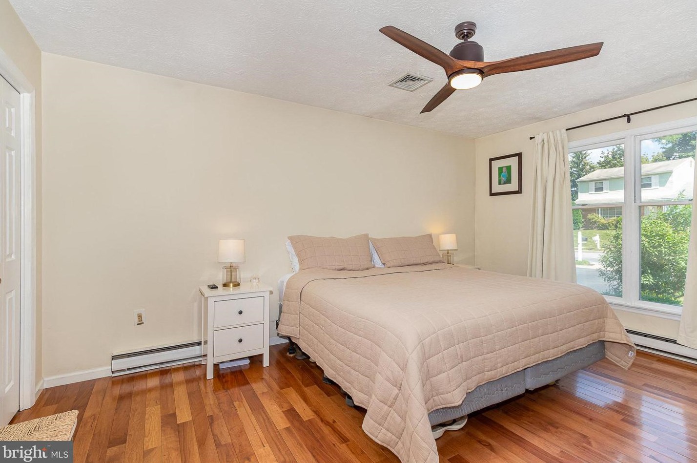 5727 Meadowbrook Dr, Harrisburg PA  17112-3138 exterior