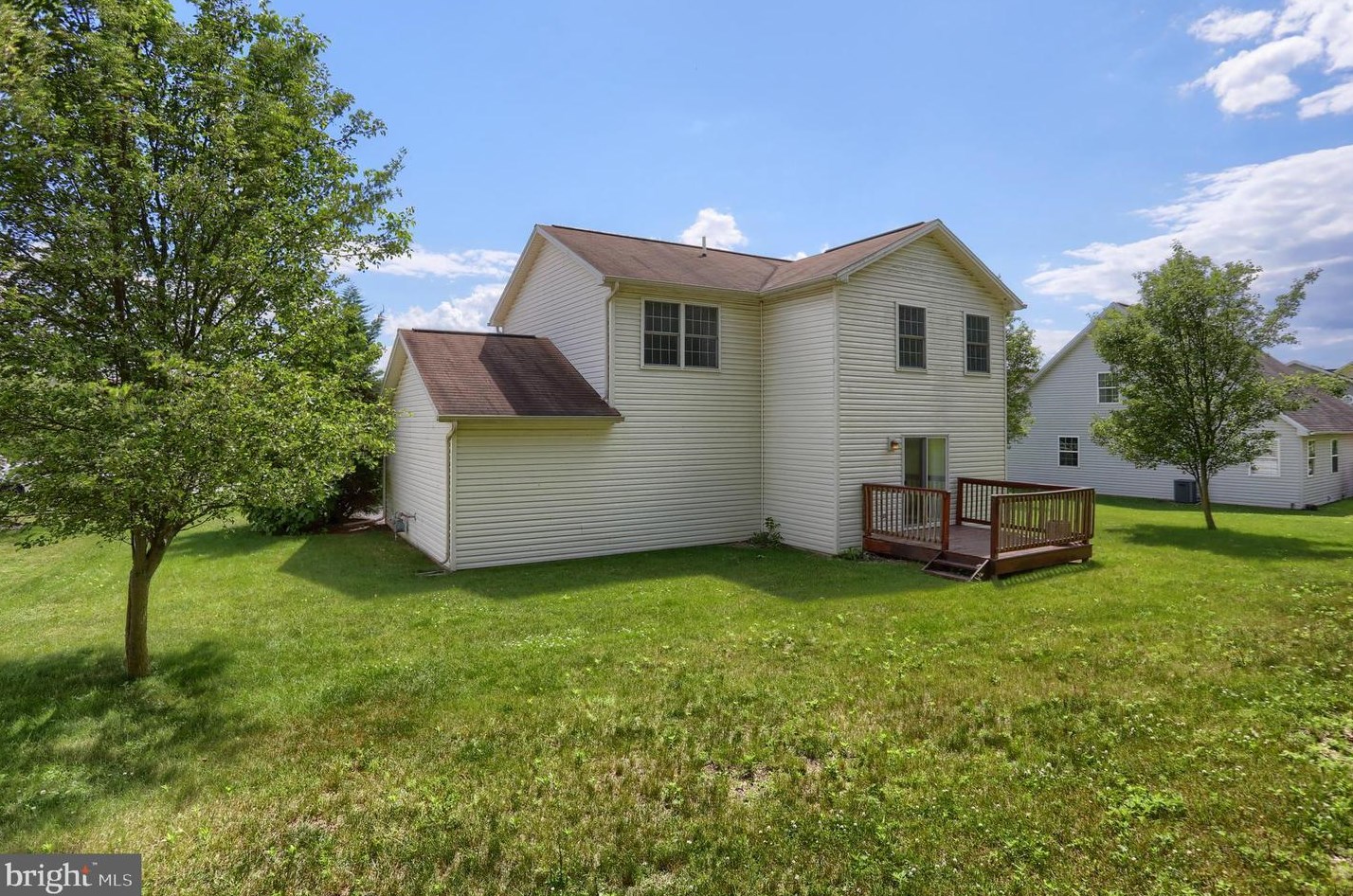 486 Princeton Rd, Harrisburg PA  17111-3561 exterior