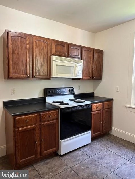 2140 Swatara St, Harrisburg PA  17104-1939 exterior