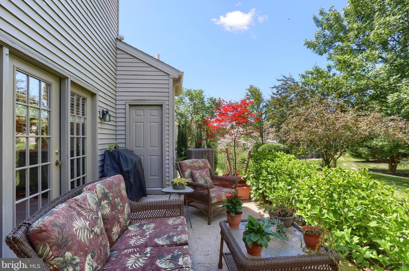 1908 Limestone Dr, Hummelstown PA 17036-7020 exterior