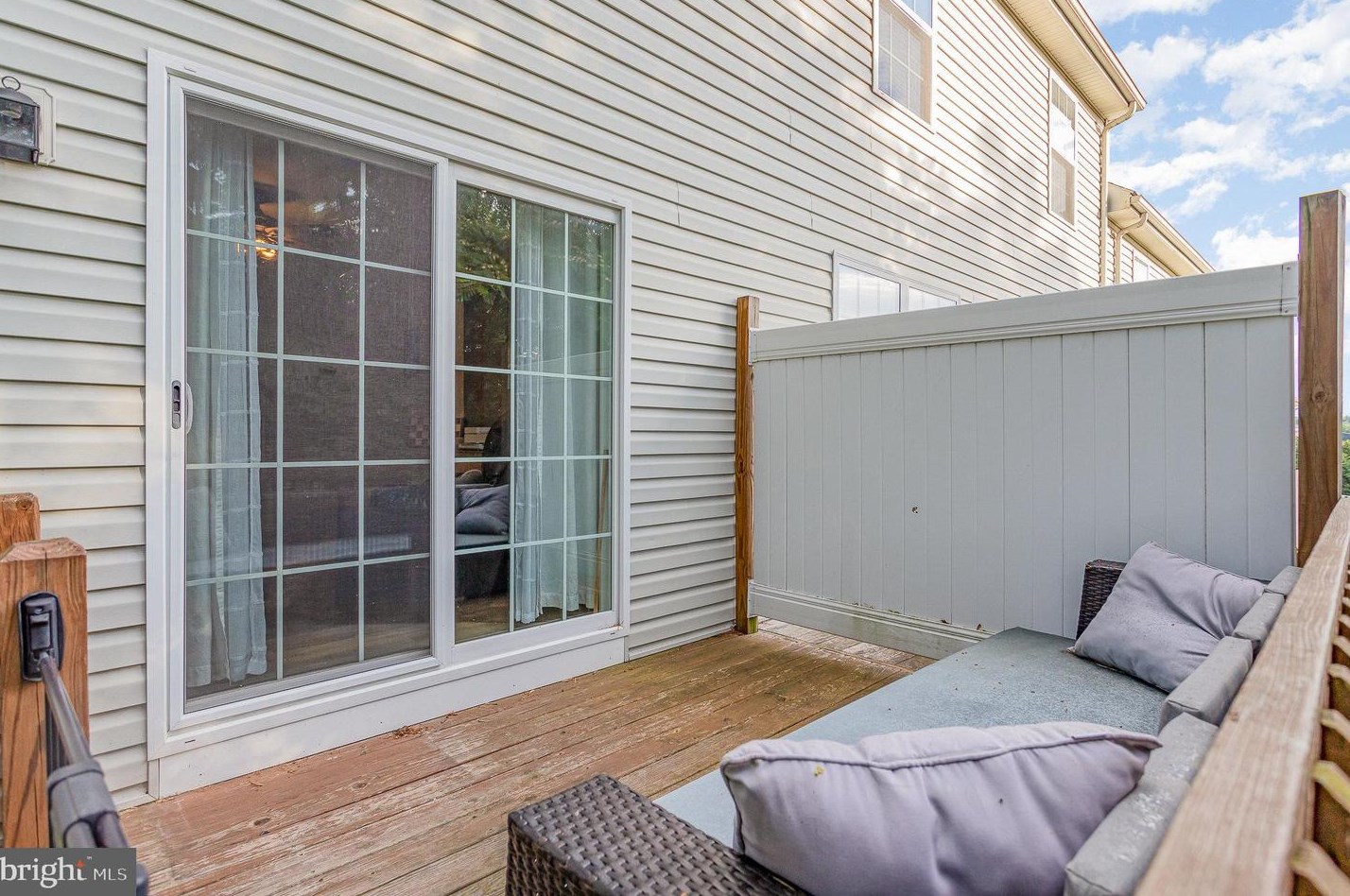 664 Winding Ln, Harrisburg PA  17111-2338 exterior