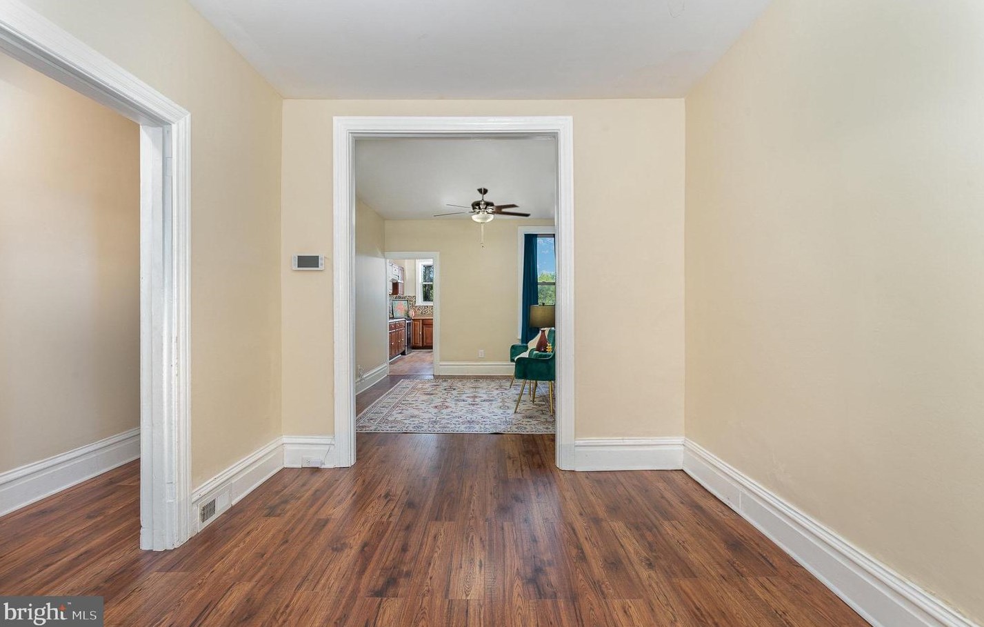 652 Emerald St, Harrisburg PA  17110-2432 exterior