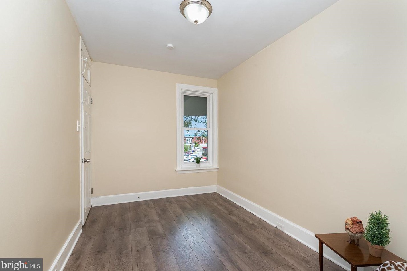 652 Emerald St, Harrisburg PA  17110-2432 exterior