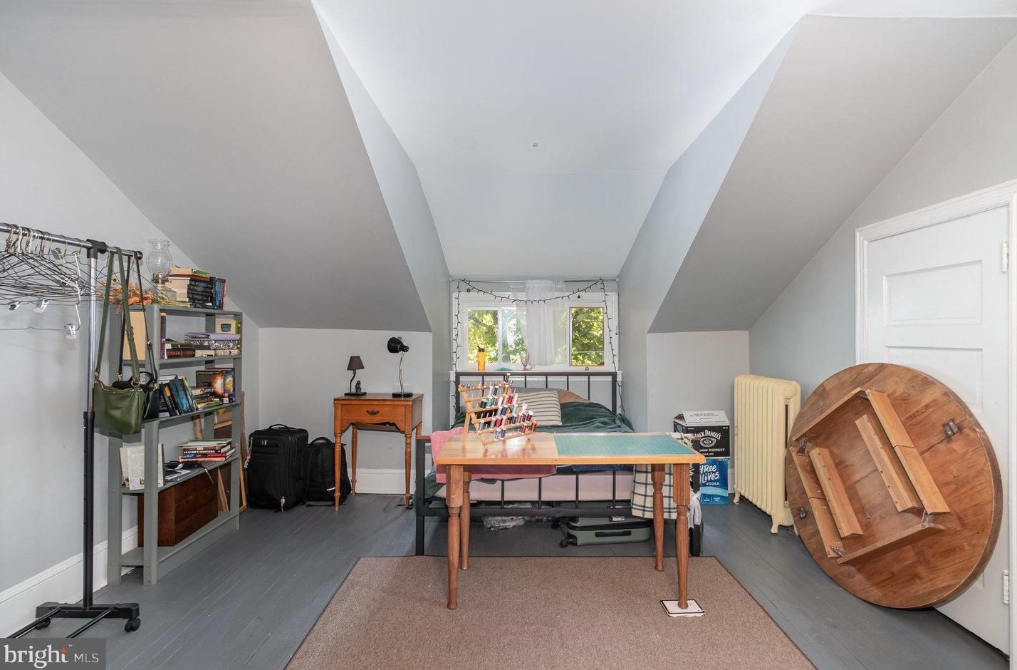 2343 2 St, Harrisburg PA  17110-1009 exterior