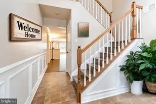 25 Carousel Cir, Hershey, PA 17033 - Photo 3