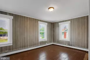 301 N 2nd St, Halifax, PA 17032 - Photo 9