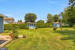 301 N 2nd St, Halifax, PA 17032 - Photo 25