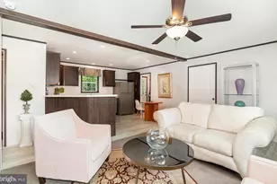 3598 Mobile Rd, Harrisburg, PA 17109 - Photo 3