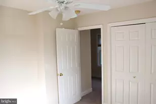 924 Chambers St, Harrisburg, PA 17113 - Photo 15