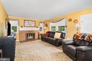 2221 Mockingbird Rd, Harrisburg, PA 17112 - Photo 9